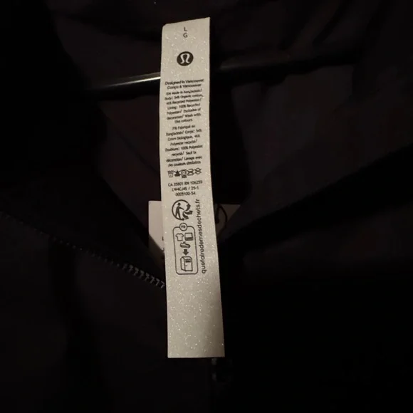 NWT Black Lululemon Water-Resistant Cropped Hooded Jacket - Picture 10 of 12